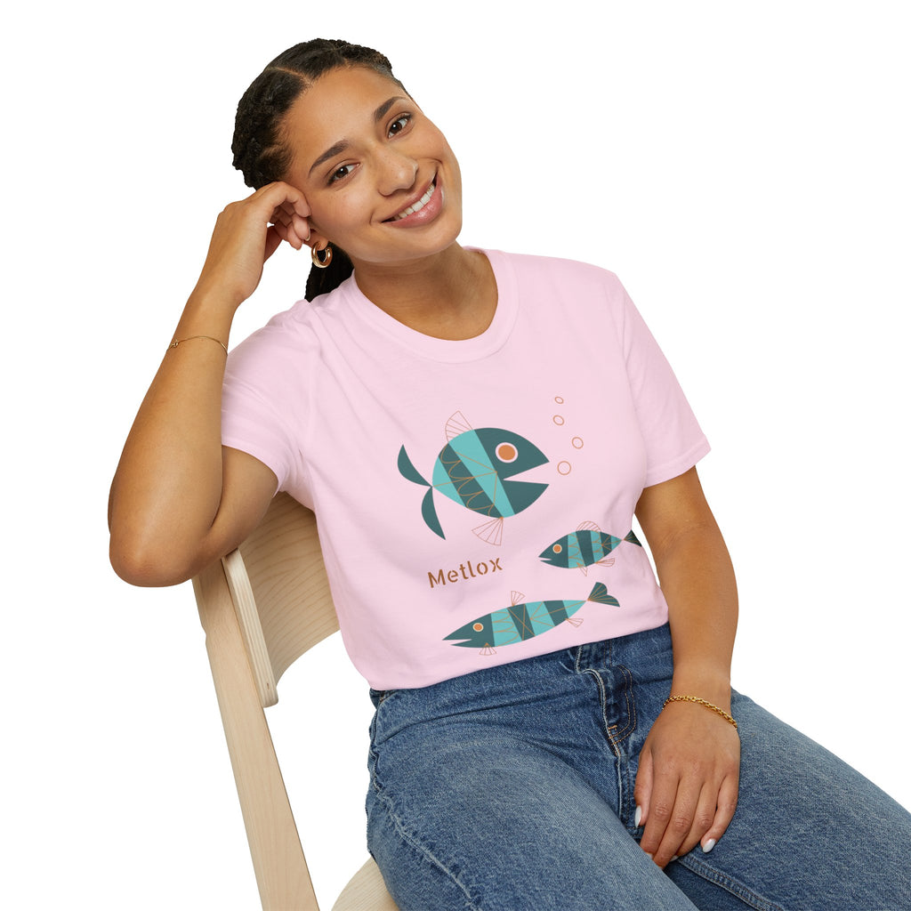 Metlox Pottery Fish Trio T-Shirt | Minimal Ocean Illustration