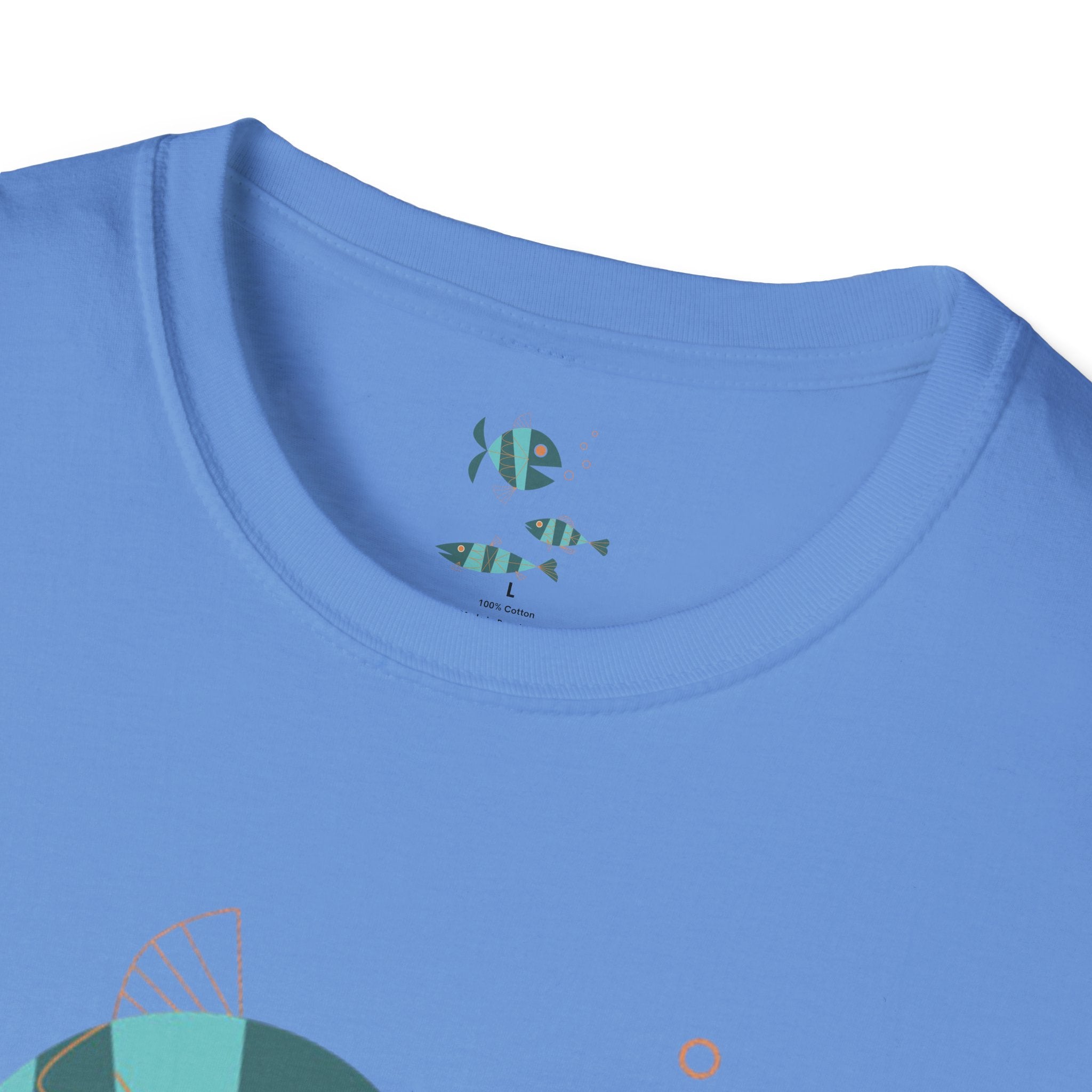 Metlox Pottery Fish Trio T-Shirt | Minimal Ocean Illustration