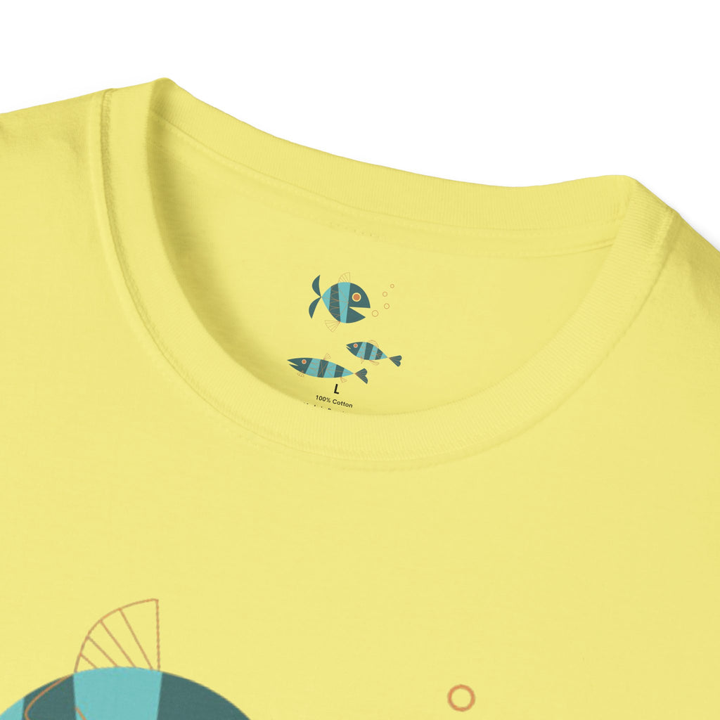 Metlox Pottery Fish Trio T-Shirt | Minimal Ocean Illustration