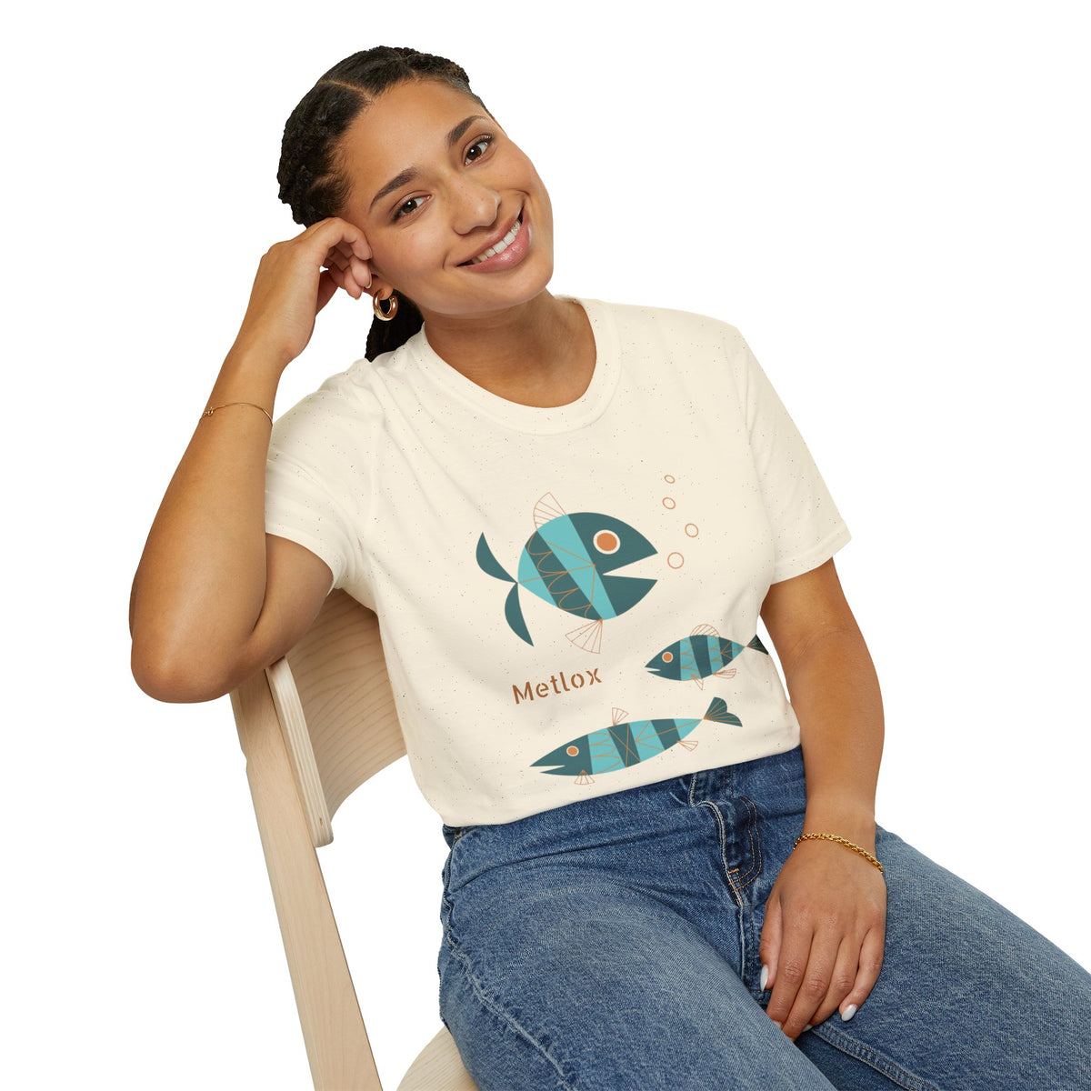 Metlox Pottery Fish Trio T-Shirt | Minimal Ocean Illustration