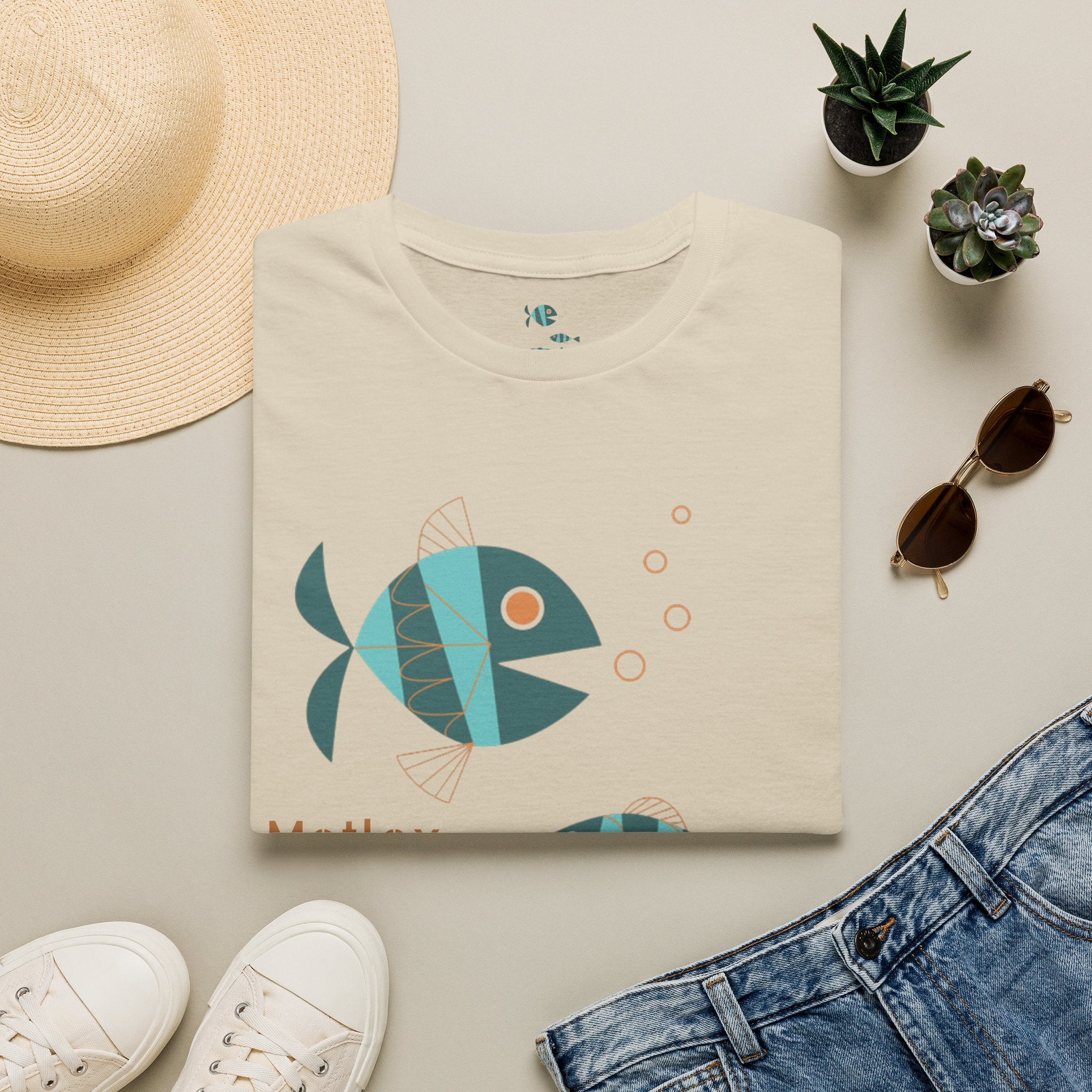 Metlox Pottery Fish Trio T-Shirt | Minimal Ocean Illustration