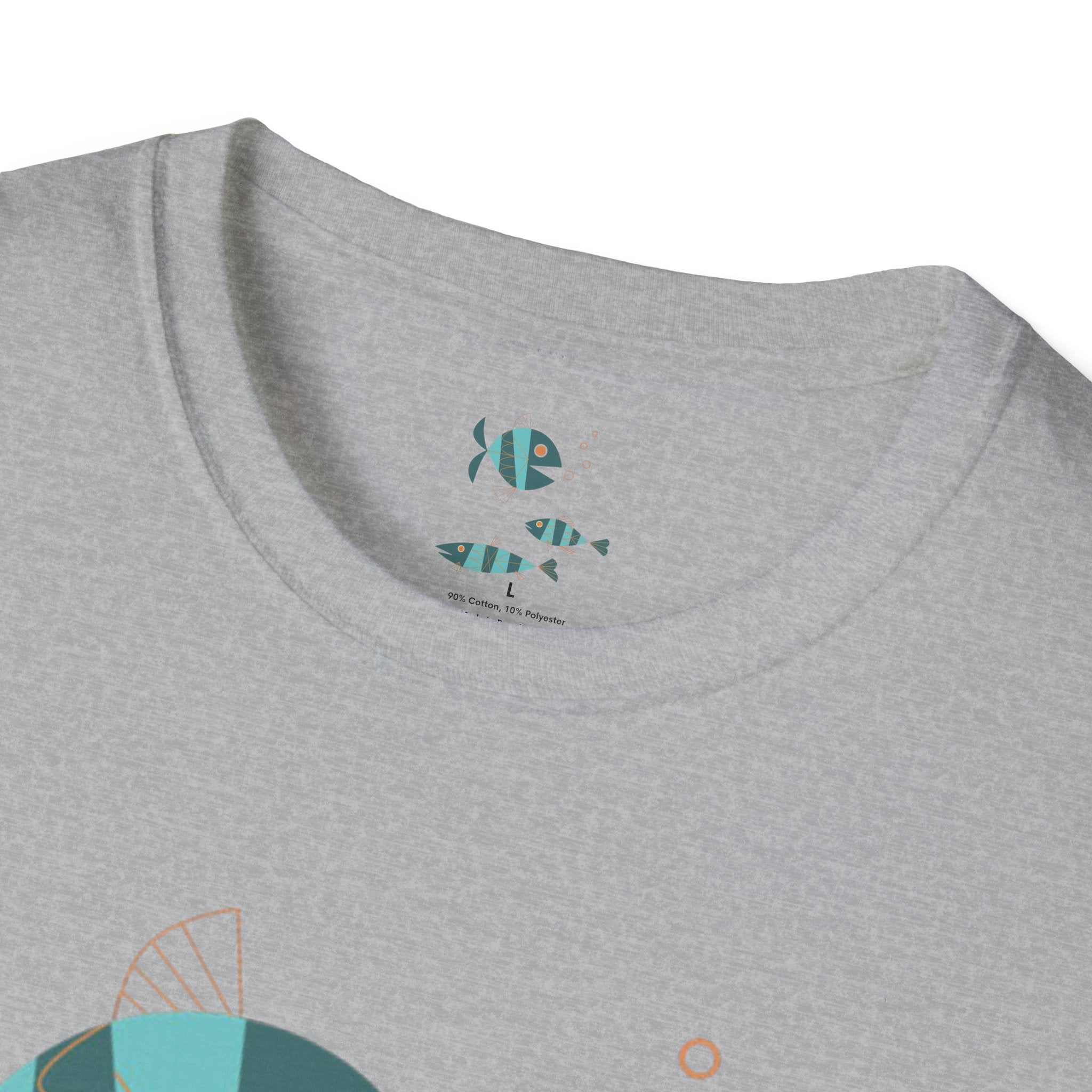 Metlox Pottery Fish Trio T-Shirt | Minimal Ocean Illustration
