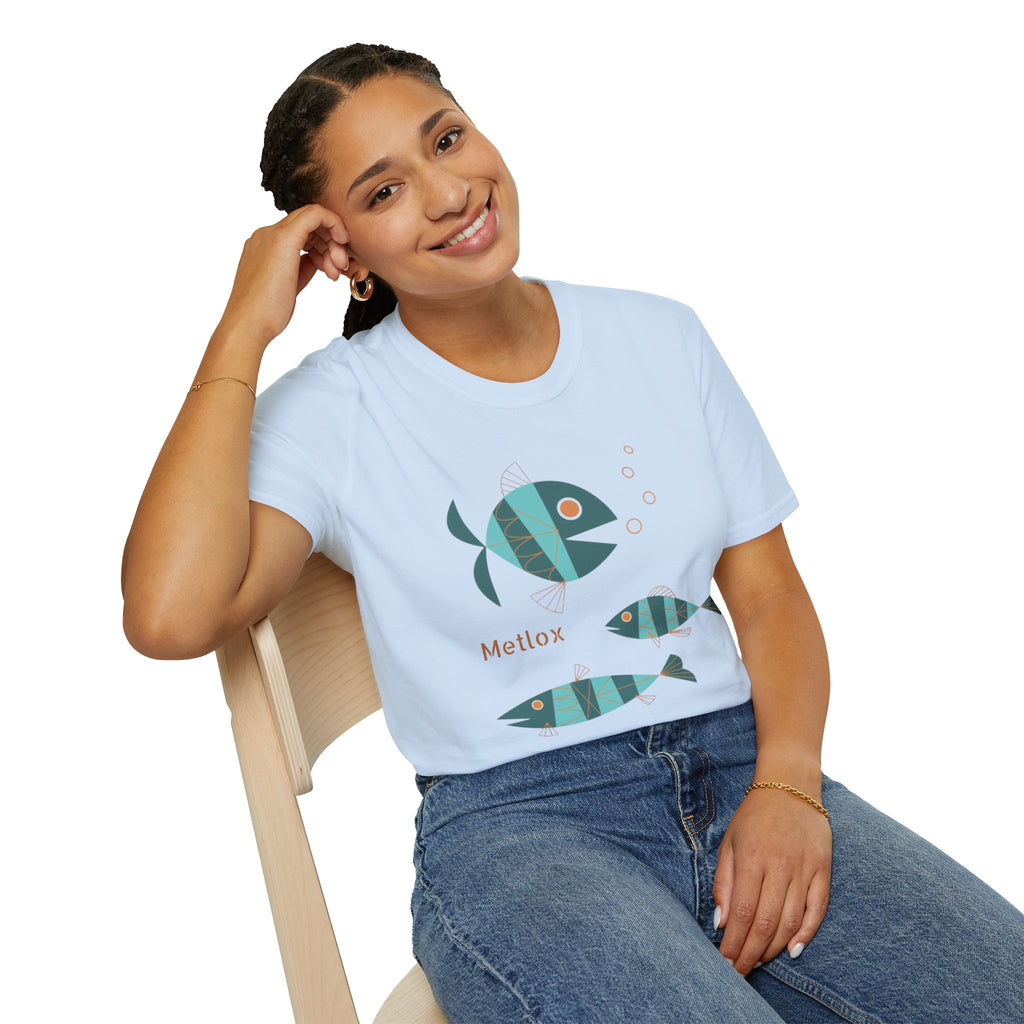 Metlox Pottery Fish Trio T-Shirt | Minimal Ocean Illustration