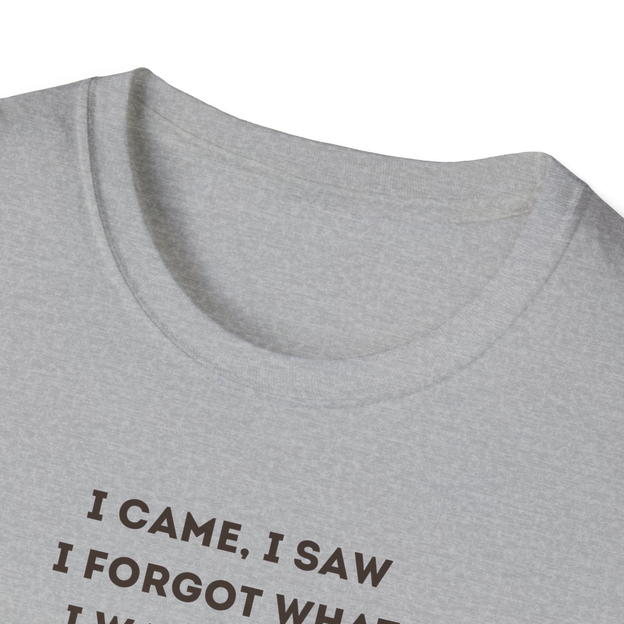 Funny Forgetful Grandpa Quote T-Shirt | Retro Grandpa I Got to Pee Illustration