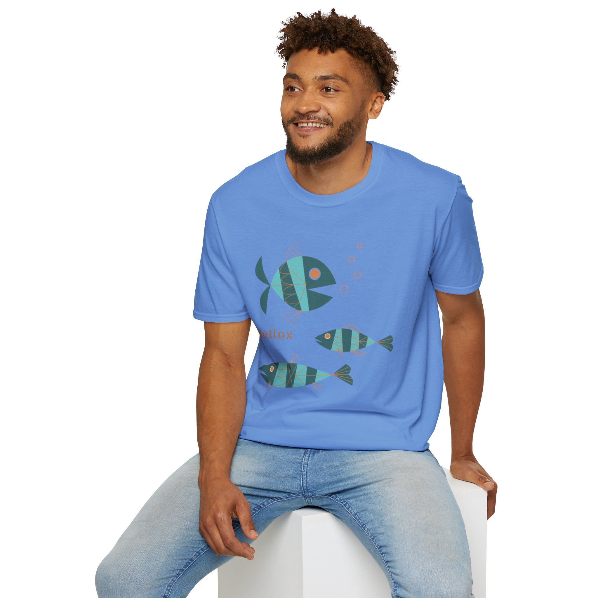 Metlox Pottery Fish Trio T-Shirt | Minimal Ocean Illustration