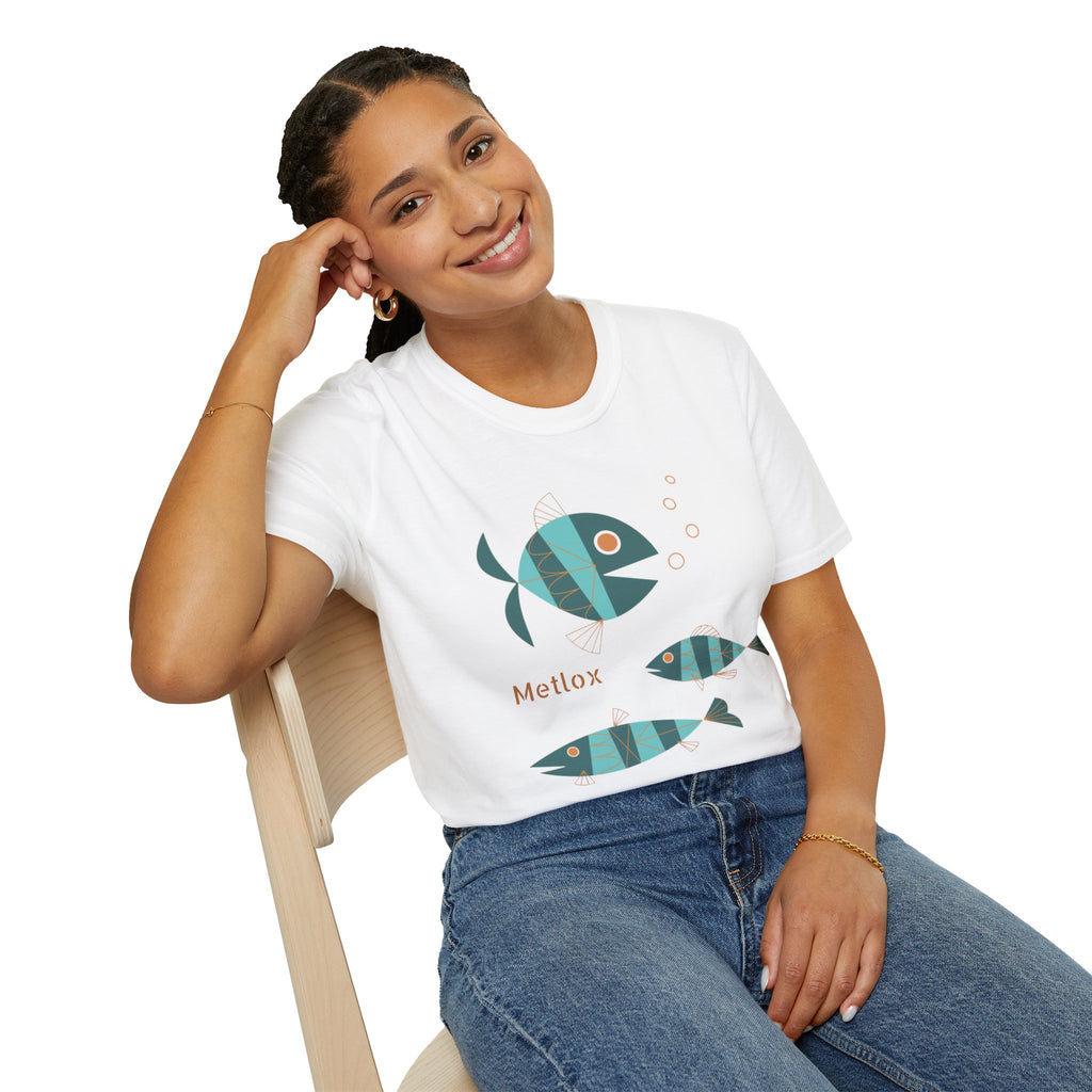 Metlox Pottery Fish Trio T-Shirt | Minimal Ocean Illustration