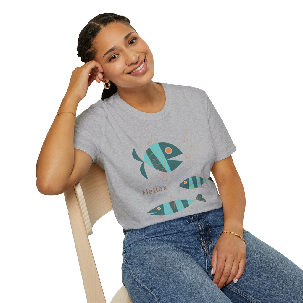 Metlox Pottery Fish Trio T-Shirt | Minimal Ocean Illustration