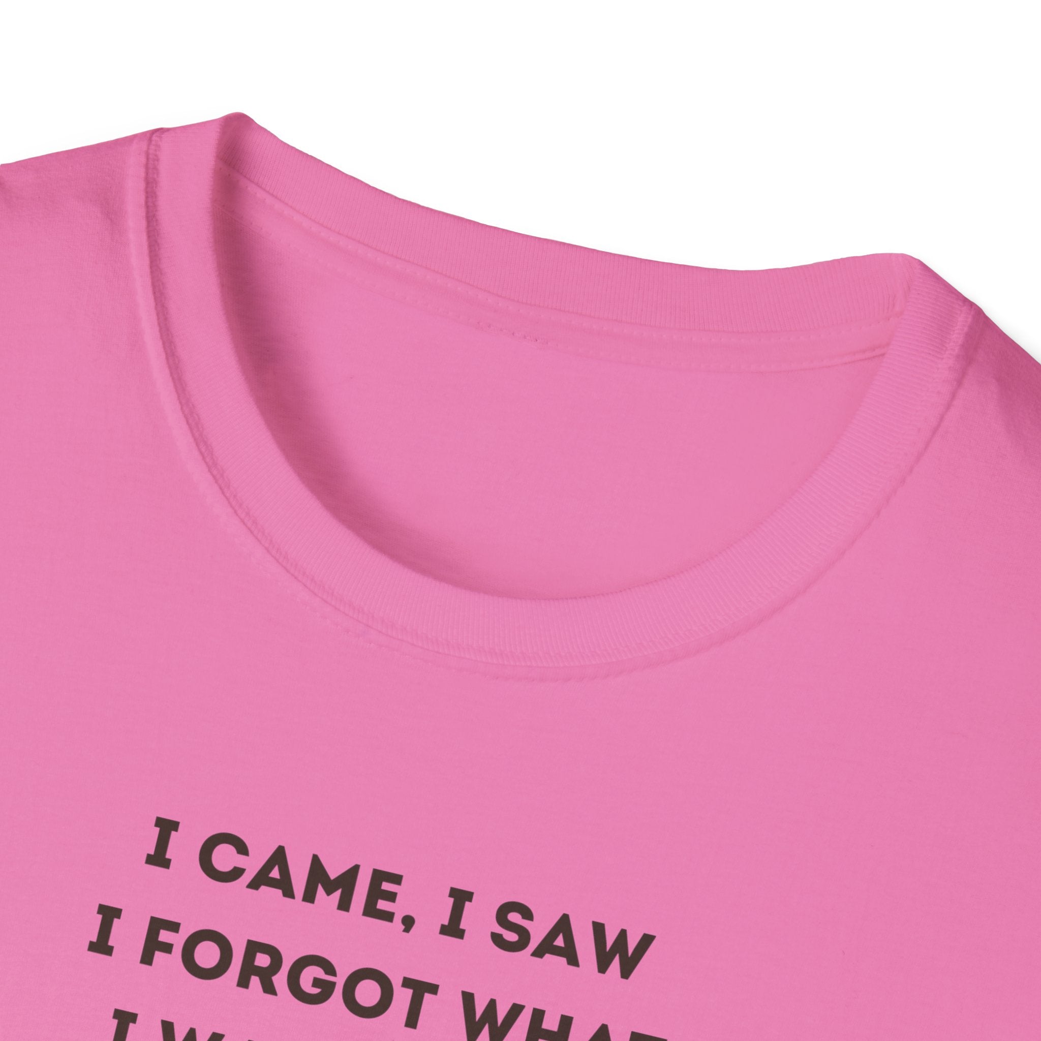 Funny Forgetful Grandpa Quote T-Shirt | Retro Grandpa I Got to Pee Illustration