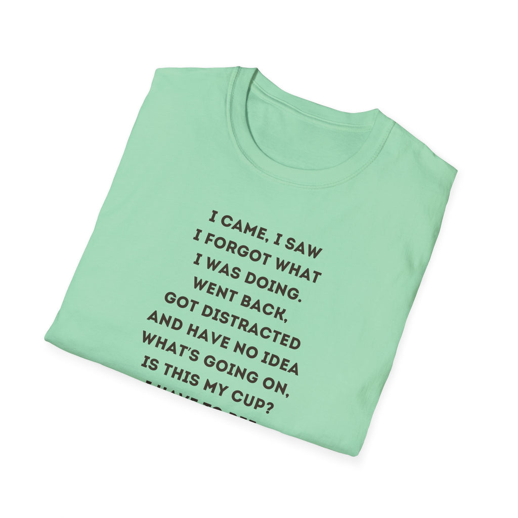 Funny Forgetful Grandpa Quote T-Shirt | Retro Grandpa I Got to Pee Illustration