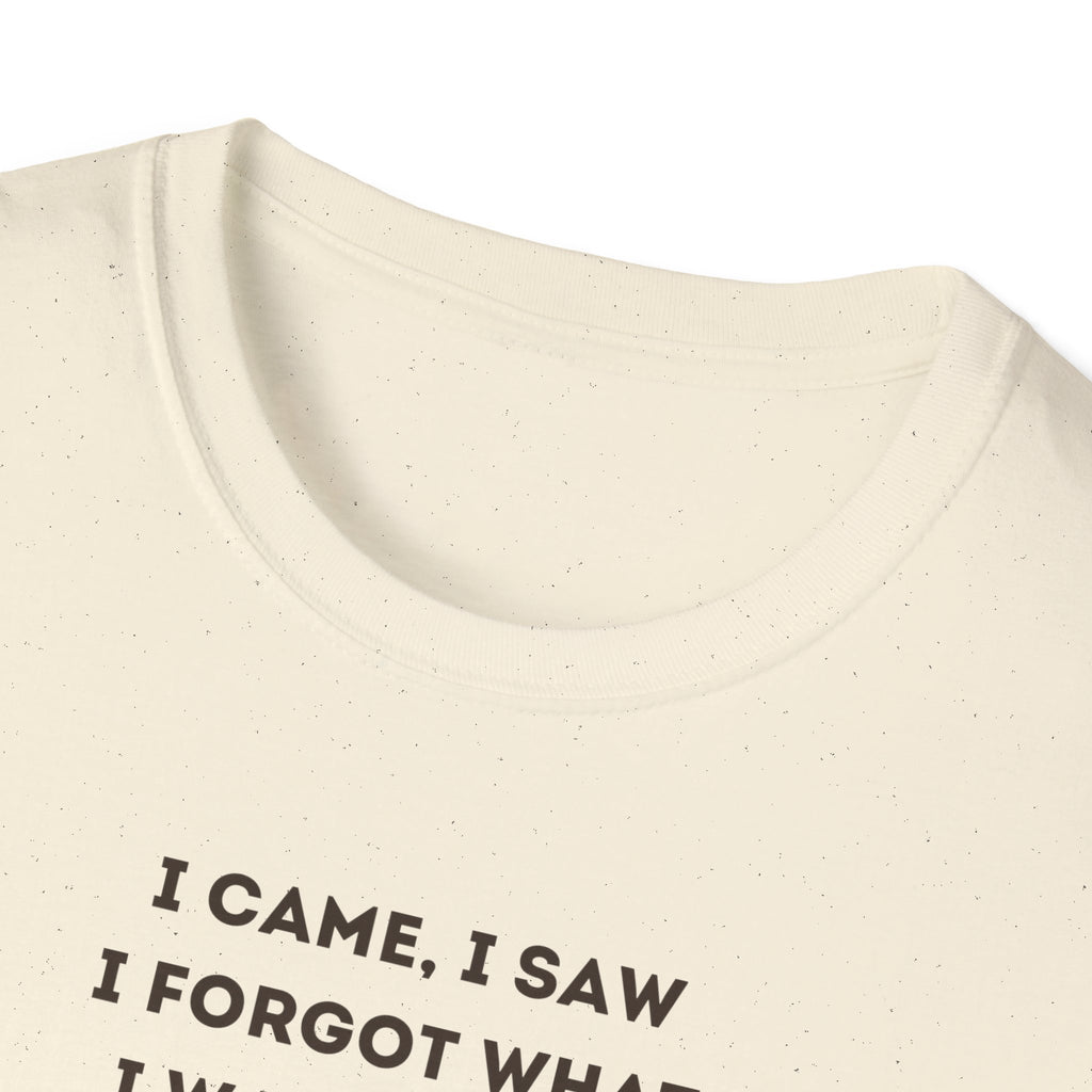 Funny Forgetful Grandpa Quote T-Shirt | Retro Grandpa I Got to Pee Illustration