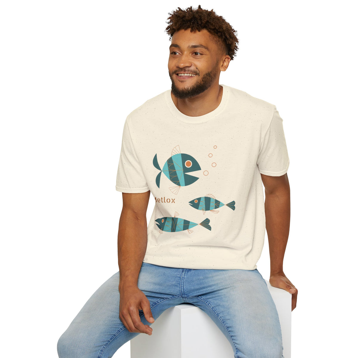 Metlox Pottery Fish Trio T-Shirt | Minimal Ocean Illustration